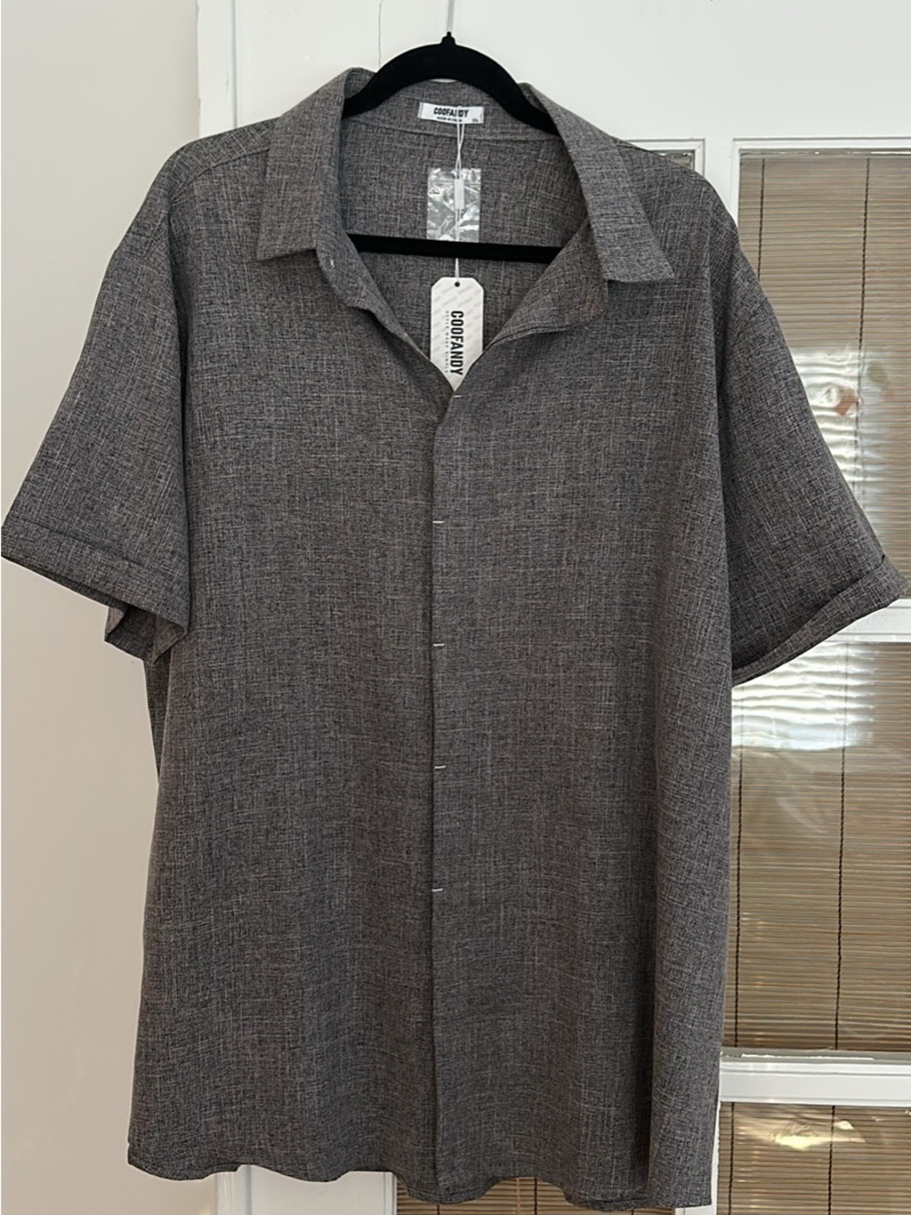 COOFANDY Men’s Short Sleeve Button-Up Shirt in Charcoal Gray linen blend 2XL
